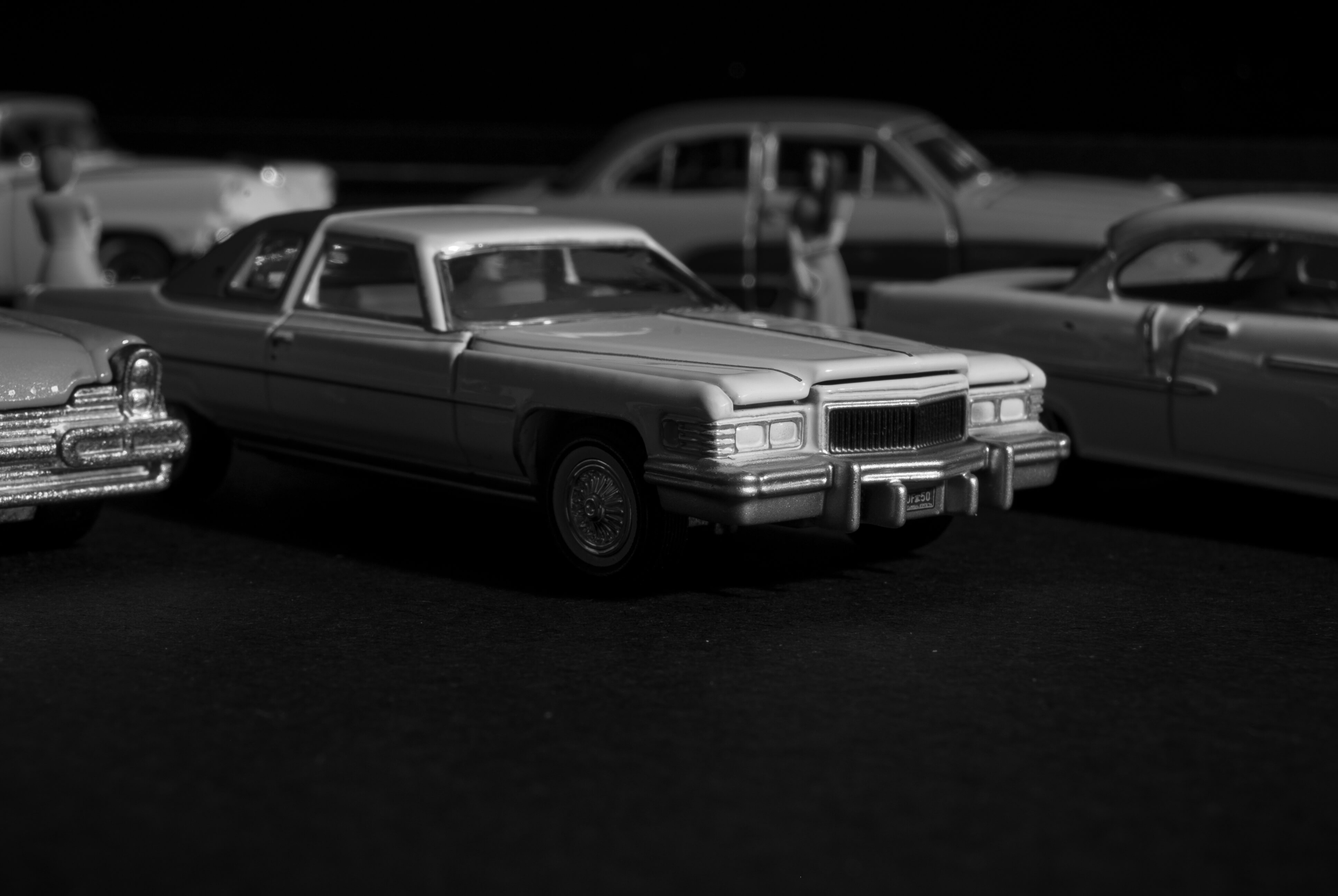 Long Caddy white